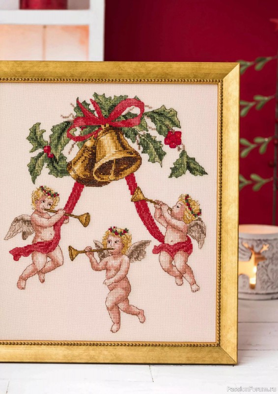 Коллекция вышивки в журнале «Cross Stitch Gold - Christmas 2024»