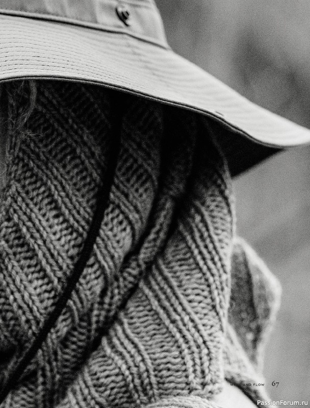 Вязаные проекты в книге «Contrasts Textured Knitting»
