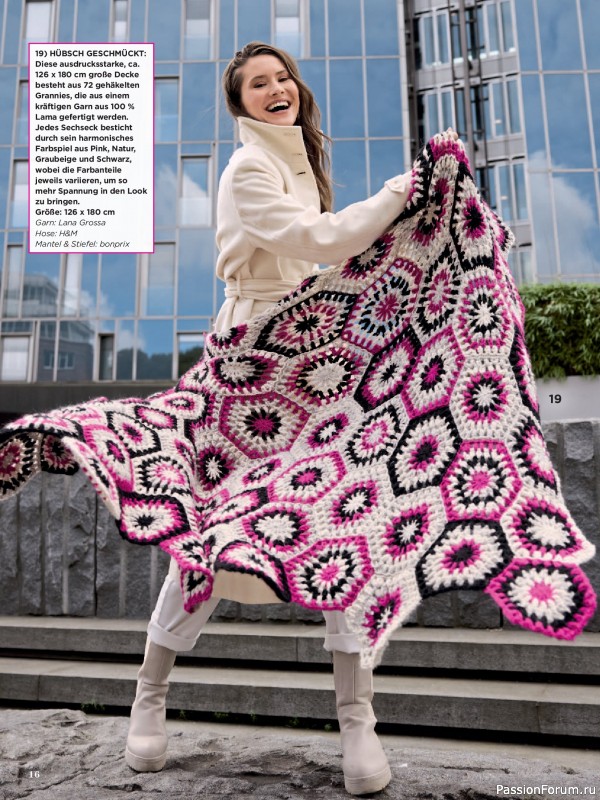 Вязаные модели в журнале «Sabrina №12 2025 German»