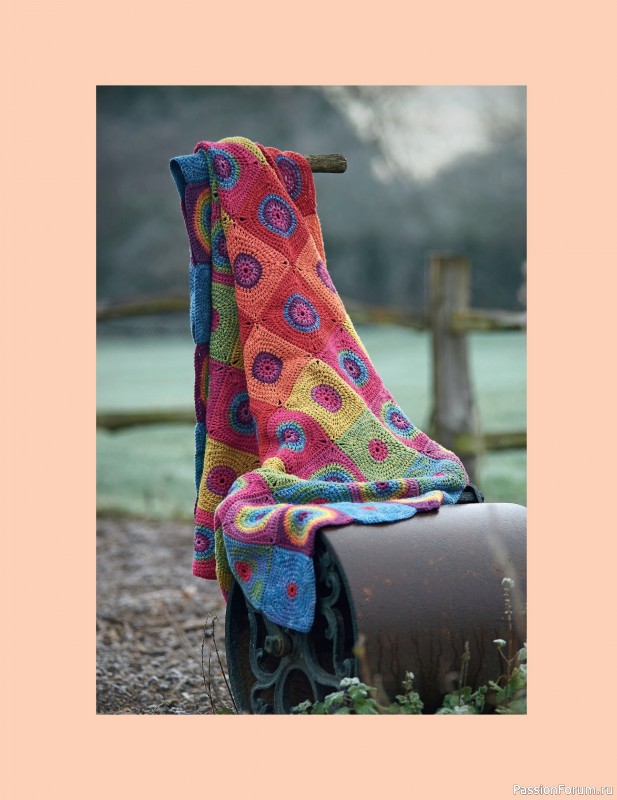 Вязаные проекты в книге «Block-by-Block Blankets and Afghans».
