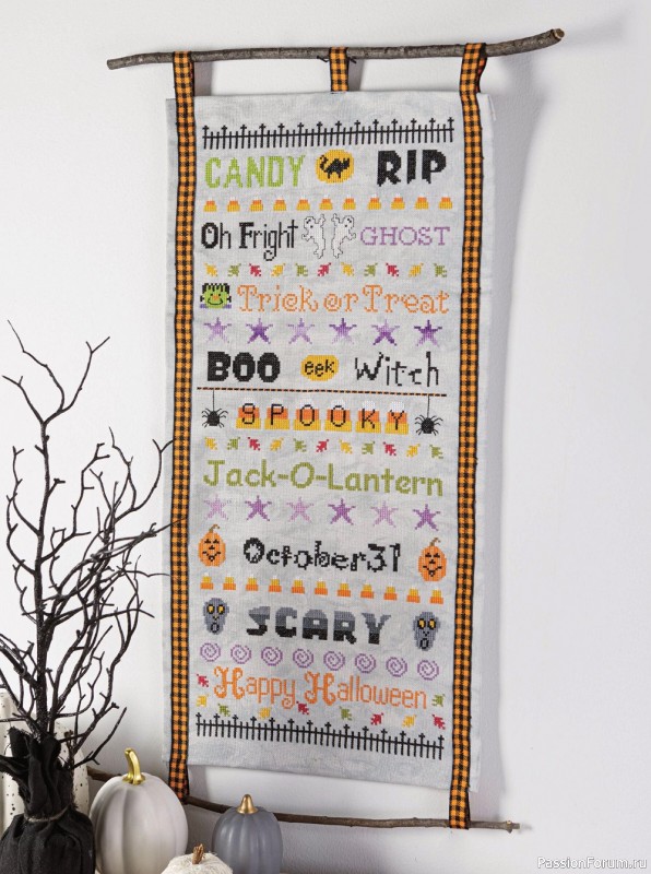 Коллекция вышивки в журнале «Just CrossStitch - Halloween 2022»