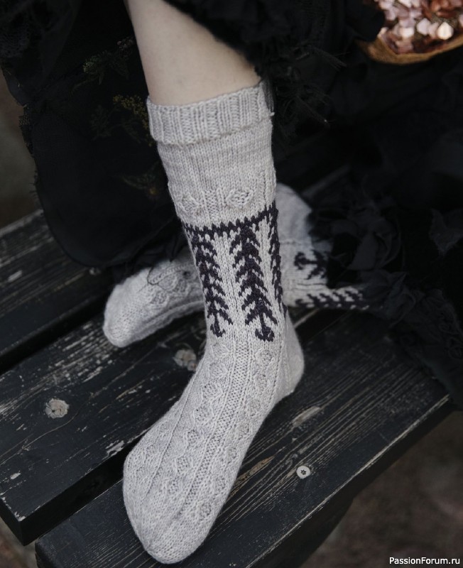 Вязаные проекты в книге &laquo;Knitted Kalevala II&raquo;. Часть 1