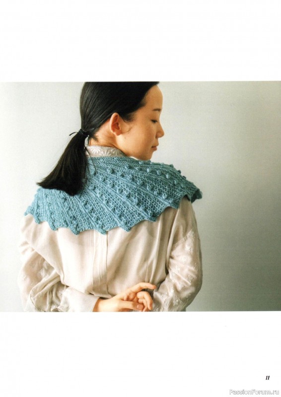 Вязаные проекты в книге «Let's Knit in English Shawl».