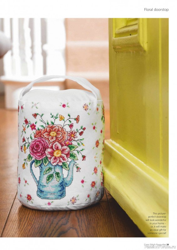 Коллекция вышивки в журнале «Cross Stitch Favourites - Flowers 2026»
