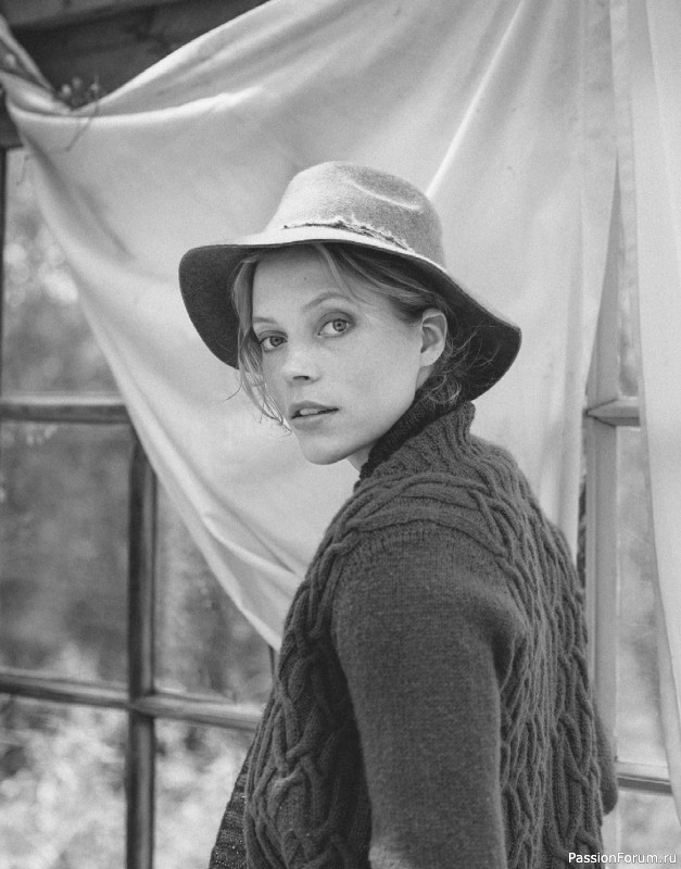 Вязаные проекты в книге &laquo;Tukubook&raquo;.