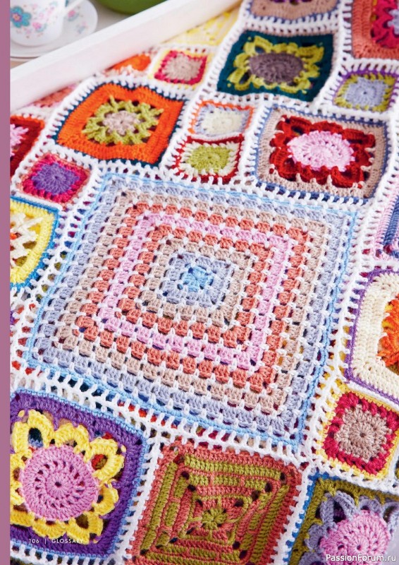 Вязаные проекты крючком в журнале «Create Your Own Crochet Blankets - 2023»