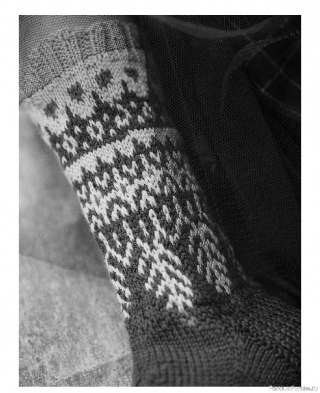 Вязаные проекты в книге «Knitted Kalevala II». Часть 2.