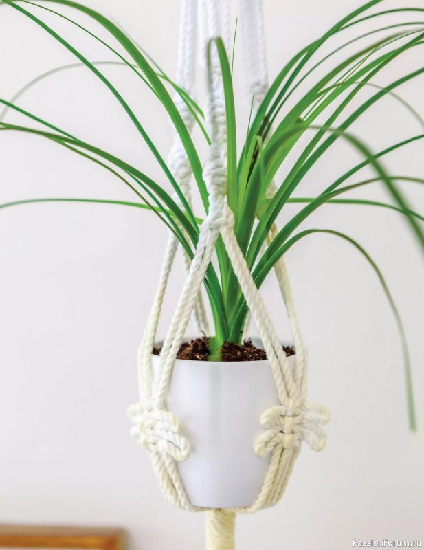 Коллекция проектов для рукодельниц в журнале «Macrame for the Home 2025»