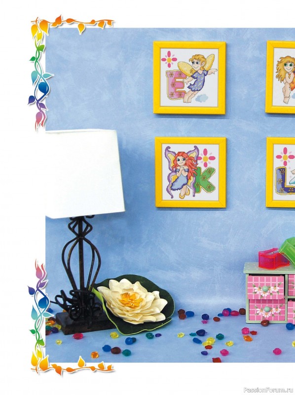 Коллекция вышивки в журнале &laquo;Solo iniciales en Punto de Cruz №2 2026&raquo;