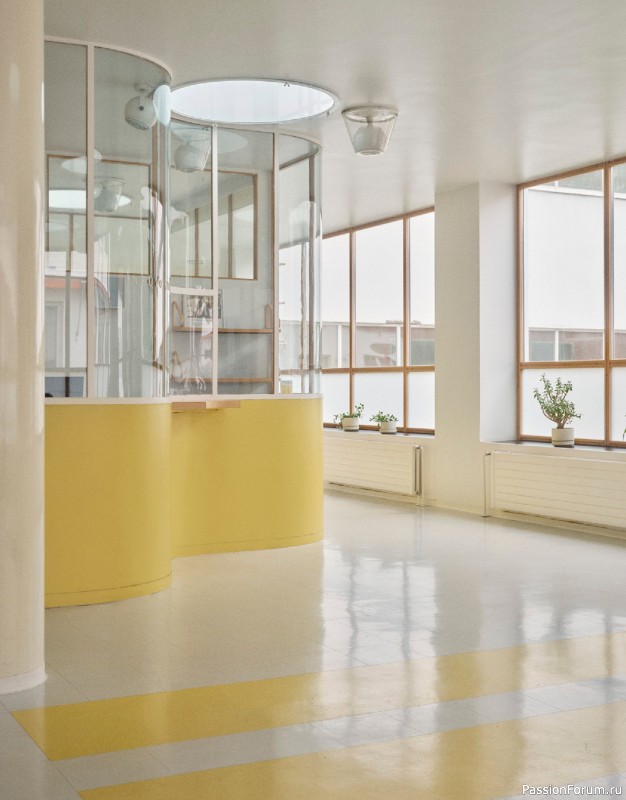 Вязаные проекты спицами в журнале «Laine Magazine №22 2024 Autumn»