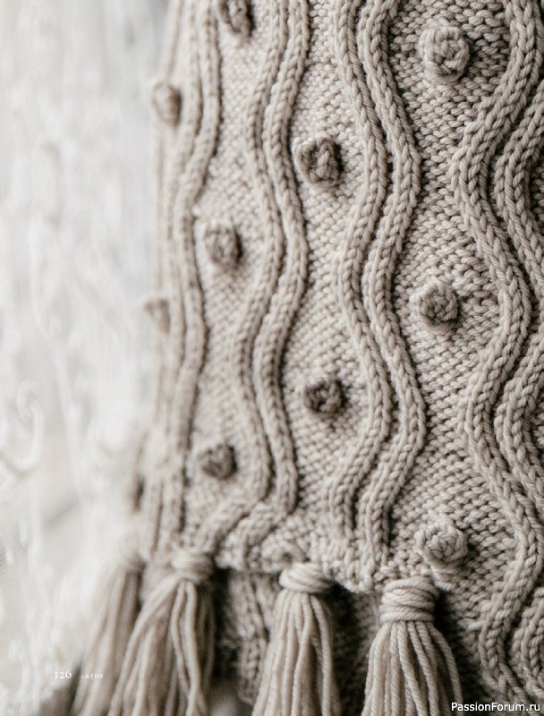 Вязаные проекты в книге «Contrasts Textured Knitting»