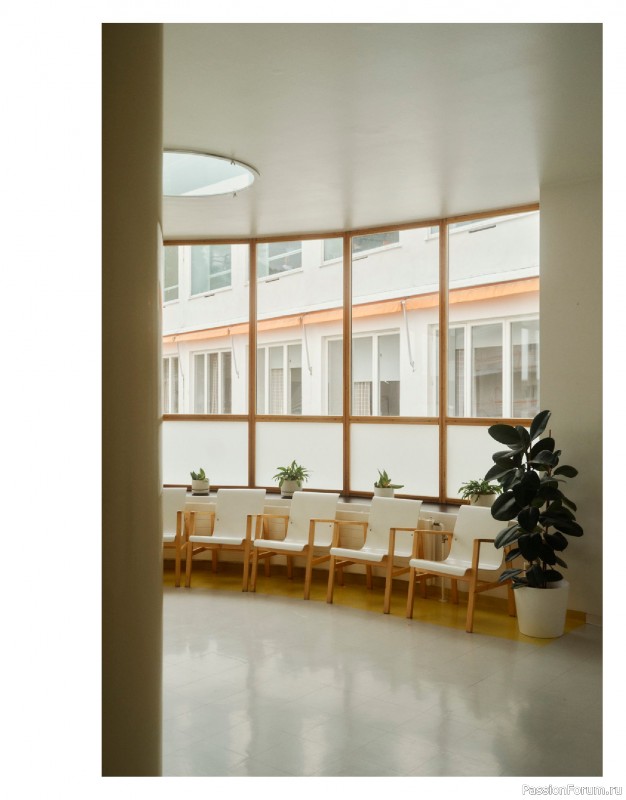 Вязаные проекты спицами в журнале «Laine Magazine №22 2024 Autumn»