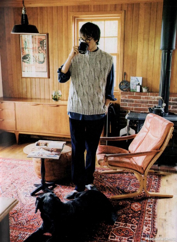 Вязаные проекты в книге &laquo;Amuhibi Meets Rowan&raquo;