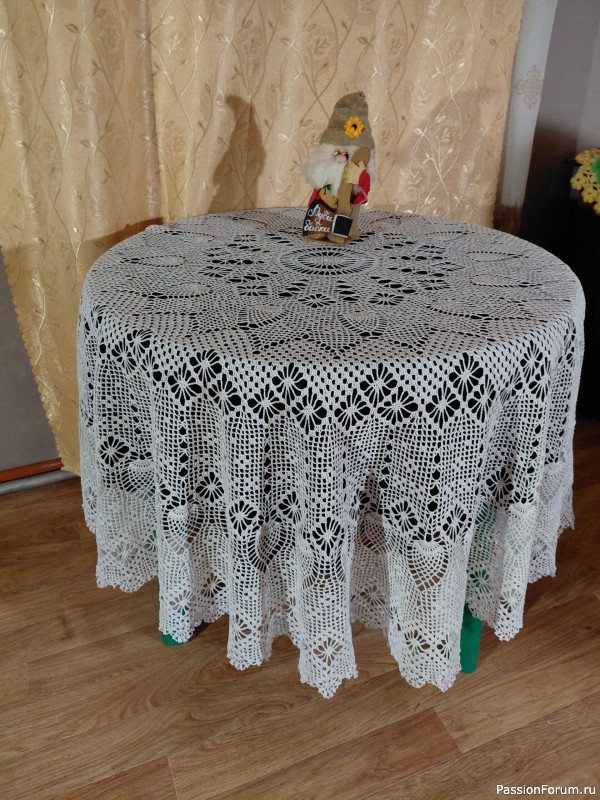 Скатерть крючком