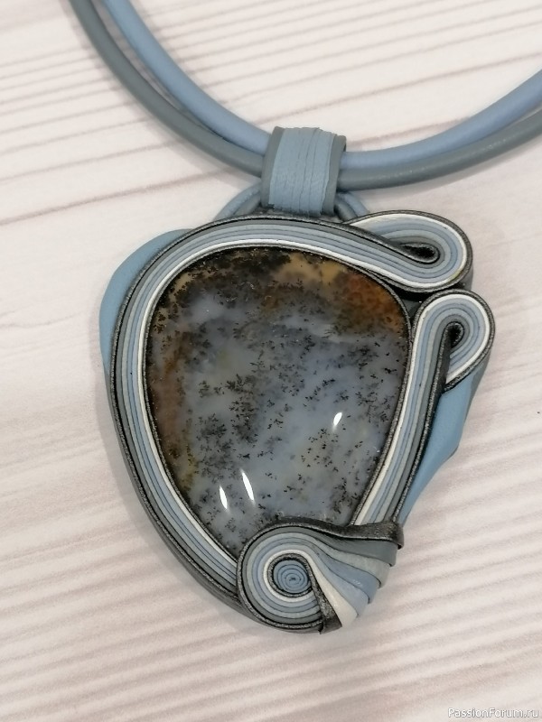 Кулон с Моховым Агатом