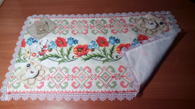 Сшила вот такую салфеточку
