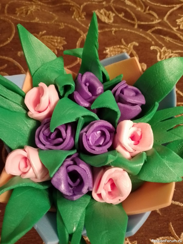 Конфетница из изолона