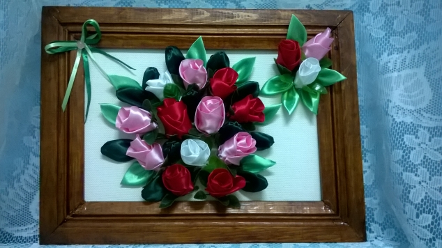 Картина из атласных лент