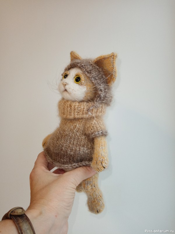Вязаный котик