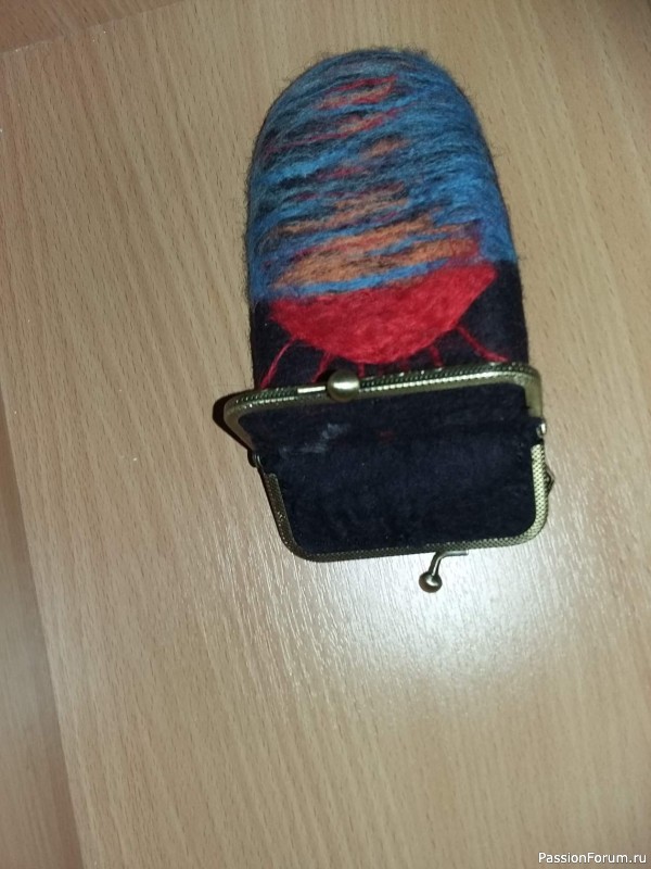 Валяние, пинетки, очечники,валенки детские,игрушки,абажур