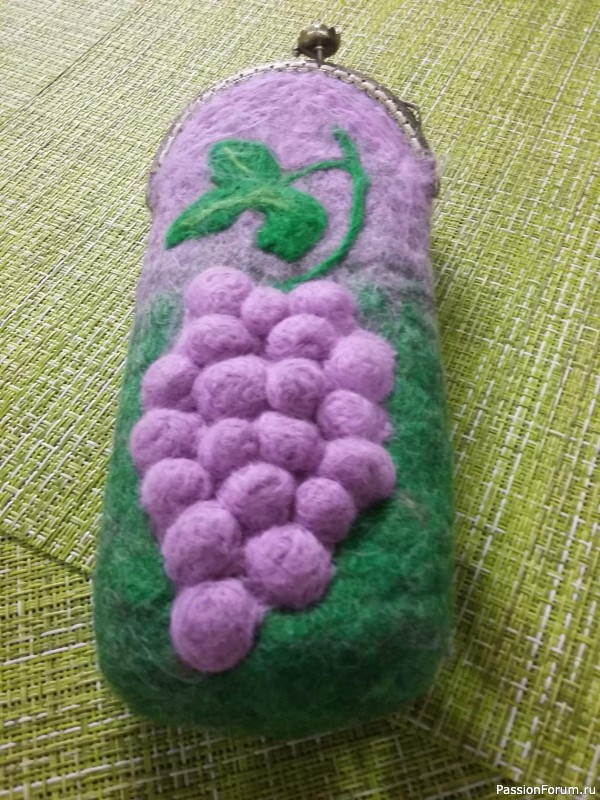 Валяние, пинетки, очечники,валенки детские,игрушки,абажур