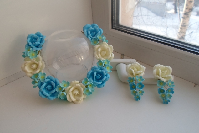колье и сережки из фоамирана