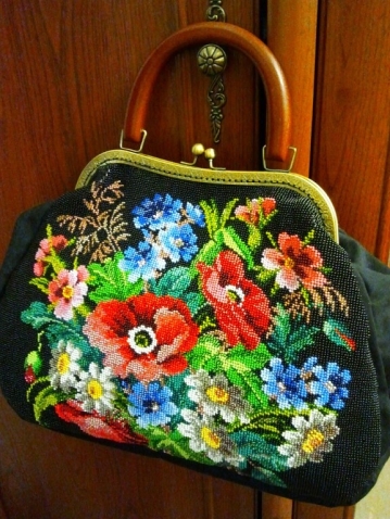 Моя новая сумочка ))
