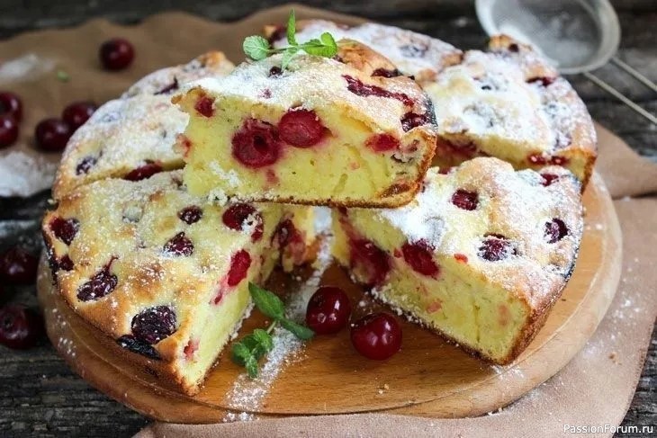 Вишневый пирог на сметане — вкусный и простой рецепт