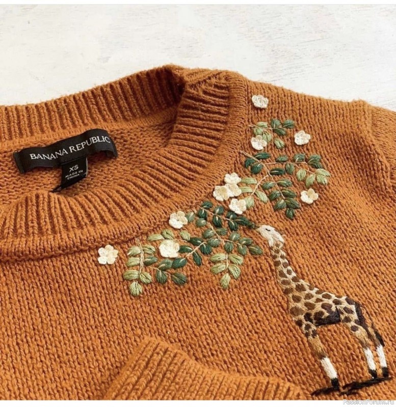 Милая вышивка на вязаных изделиях. Идеи для рукодельниц