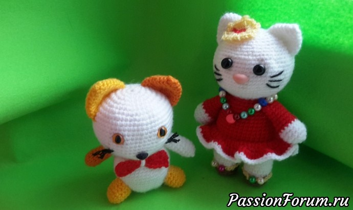 Hello, Kitti