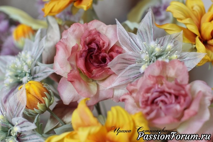 Букет школы Somebana " Мелодия Рахманинова" . Ручная работа, шелковая флористика.