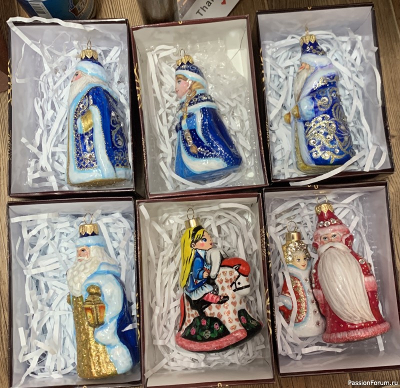 Коллекционные елочные игрушки авторской росписи Коллекционные елочные игрушки авторской росписи