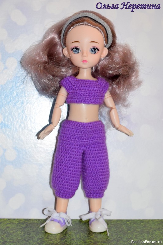 Мастер-класс по вязанию одежды для куклы. Капри.