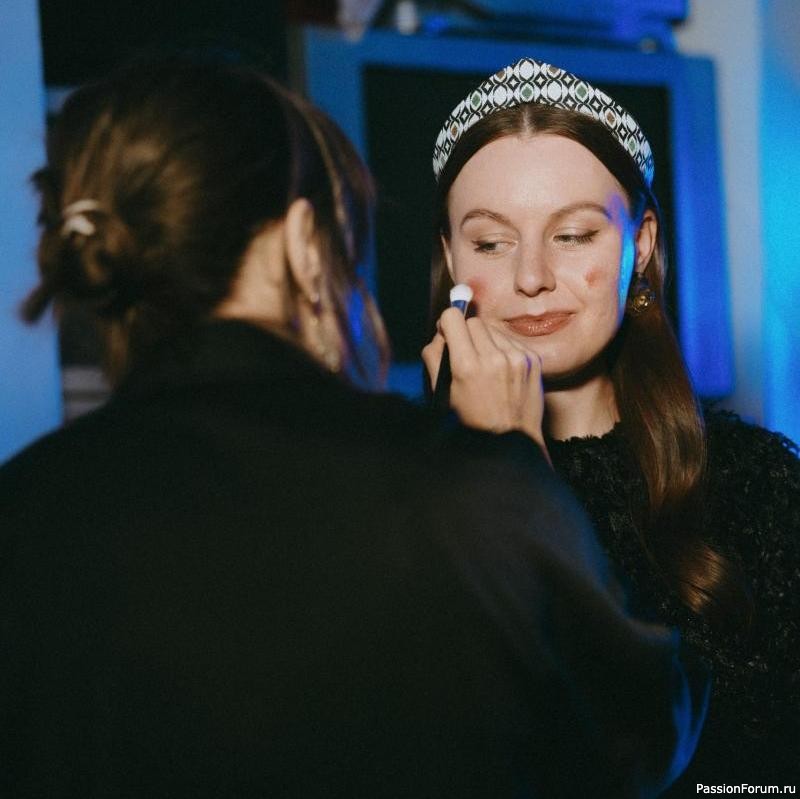 «Люди в синем»: где кулинария встречается с рукоделием