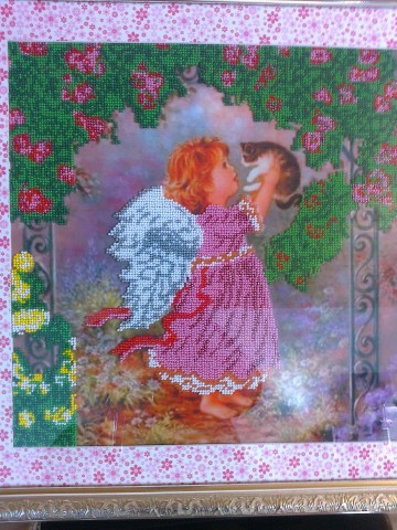 Ангелочек с котенком