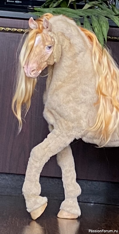 Мои лошадки в смешанной технике