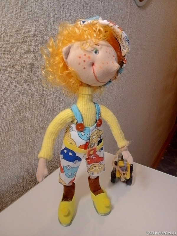 Стёпка - текстильная кукла.