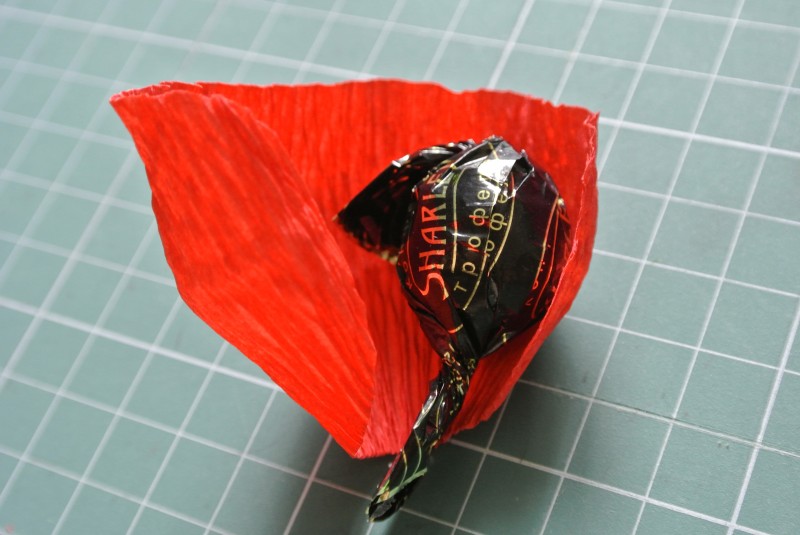 Маковое дерево из конфет
