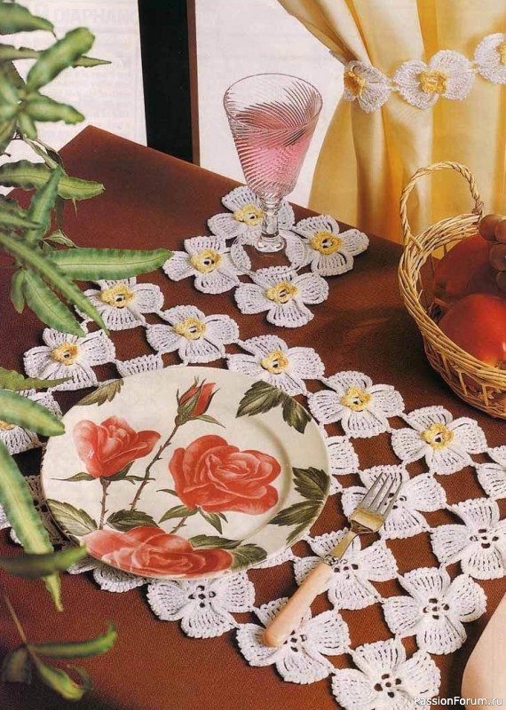Раритетное издание = Decorative Crochet 102 11-2004 - Вяжем крючком