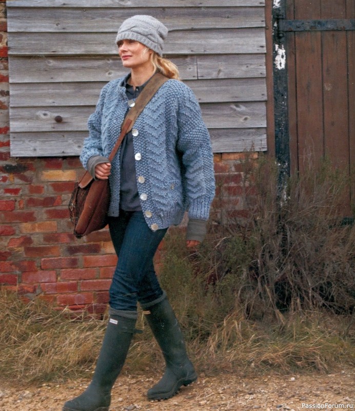 Country Weekend Knits: 25 Classic Patterns for Timeless Knitwear, 2008