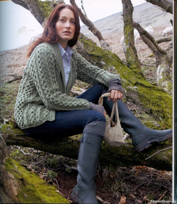 Country Weekend Knits: 25 Classic Patterns for Timeless Knitwear, 2008