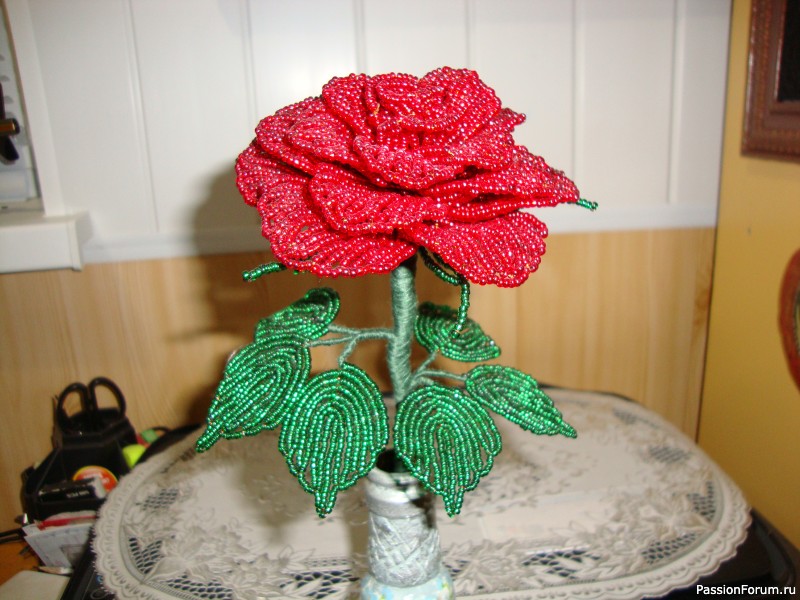 Розы из бисера
