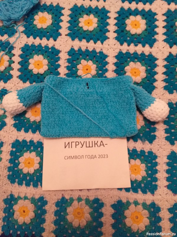 Братцы-Кролики (игрушки-подушки) Братцы-Кролики (игрушки-подушки)