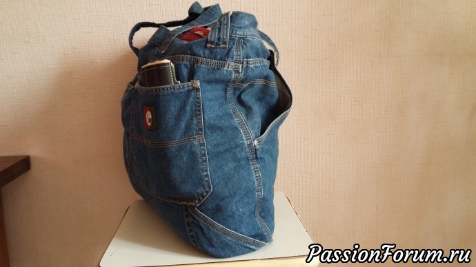 Утилизация джинсов сумочная: две из одних шортов