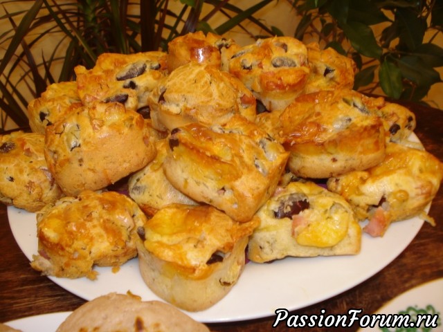 Фасоль, фарш, яйца, мука, морковь, лук и еще что-то Фасоль, фарш, яйца, мука, морковь, лук и еще что-то