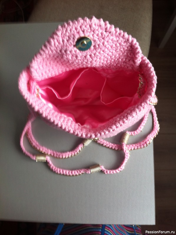 Розовая сумочка для внучки