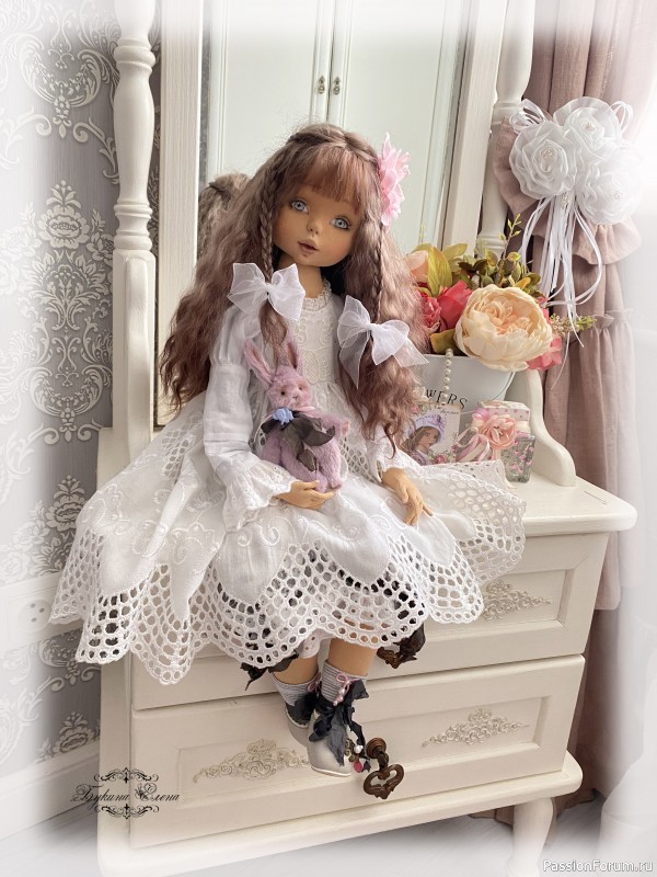 Лизонька коллекционная текстильная кукла.