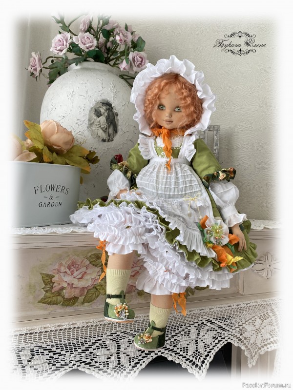 Лизонька, коллекционная текстильная кукла.