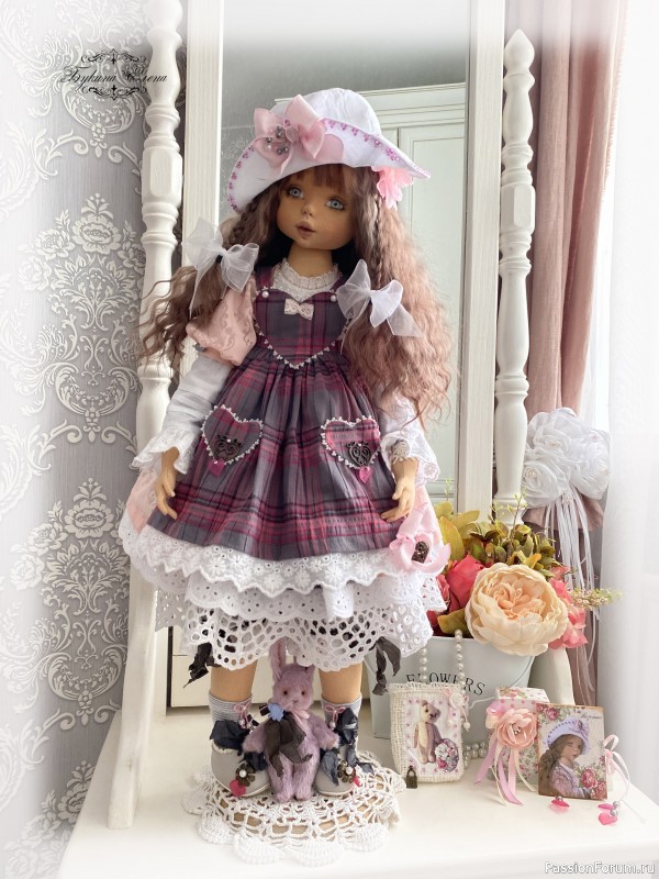 Лизонька коллекционная текстильная кукла.