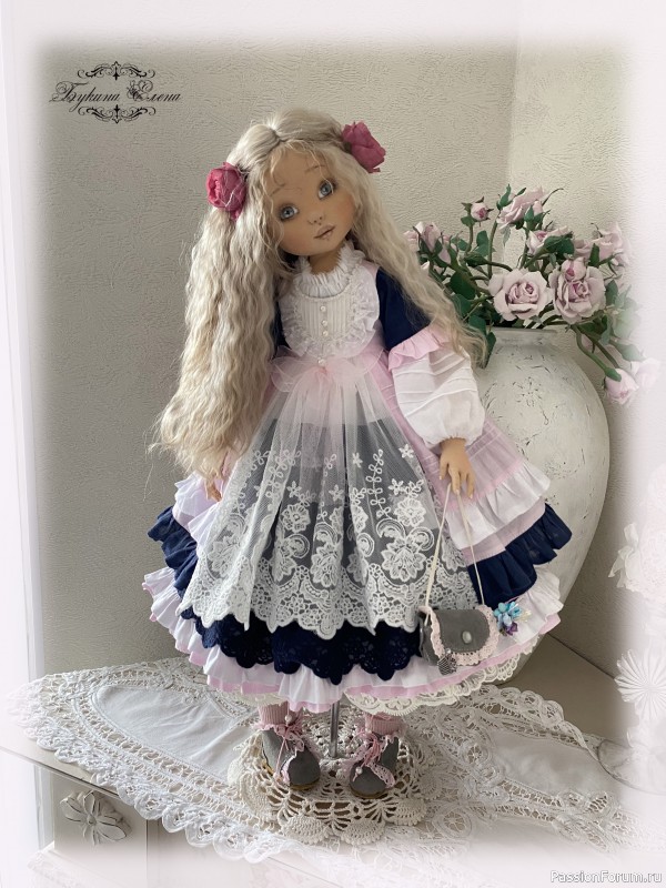 Коллекционная текстильная кукла Анюта.